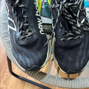 New Balance Fuel Cell super comp trainer 2? Size 8.5